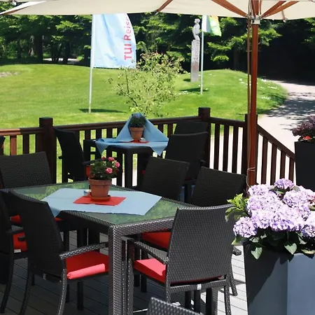 Отель Akzent Land- & Golf-hotel Gut Deinster Muhle 3*