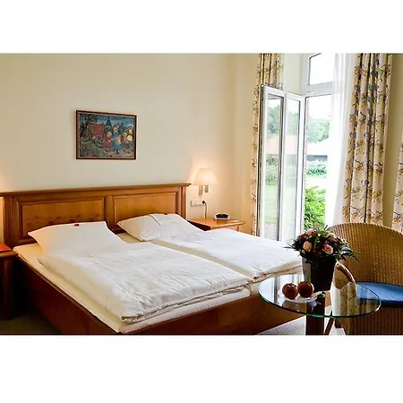 Akzent Land- & Golf-hotel Gut Deinster Muhle Отель 3*