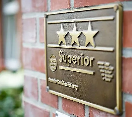 Отель Akzent Land- & Golf-hotel Gut Deinster Muhle 3*