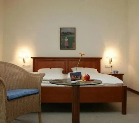 Akzent Land- & Golf-hotel Gut Deinster Muhle Отель 3*